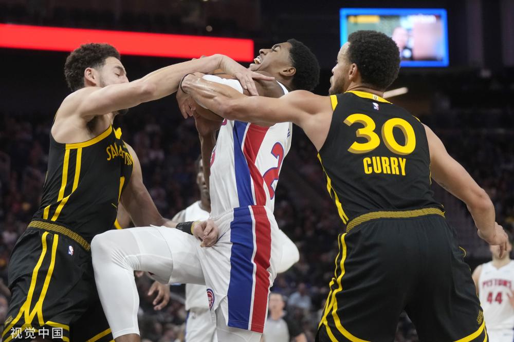 随着几名核 随着几名核