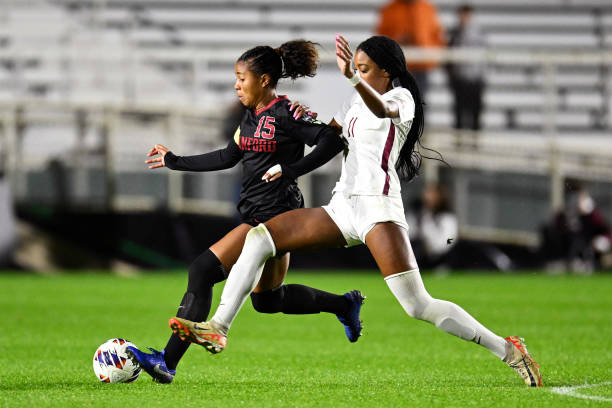 穆迪逐渐从 穆迪逐渐从