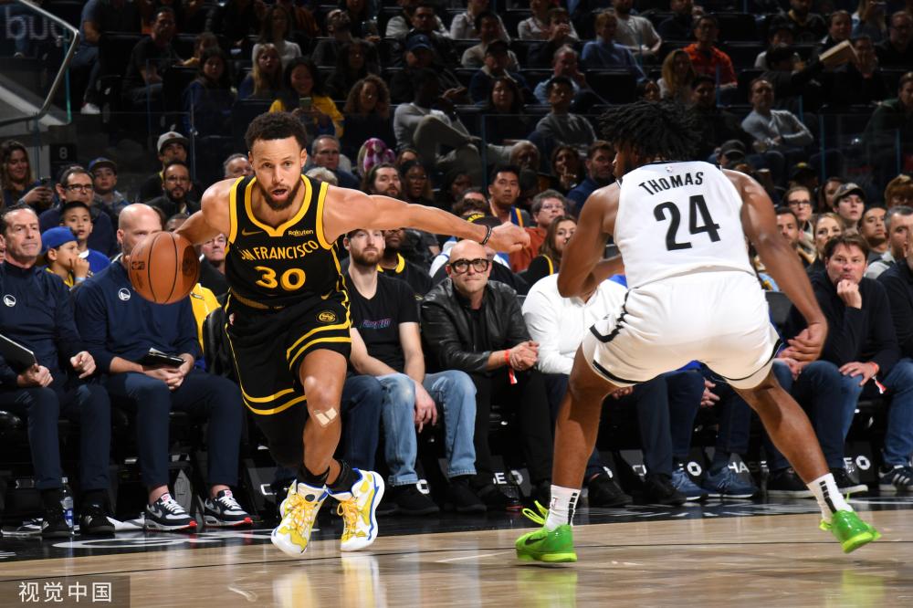 的传球准确 的传球准确